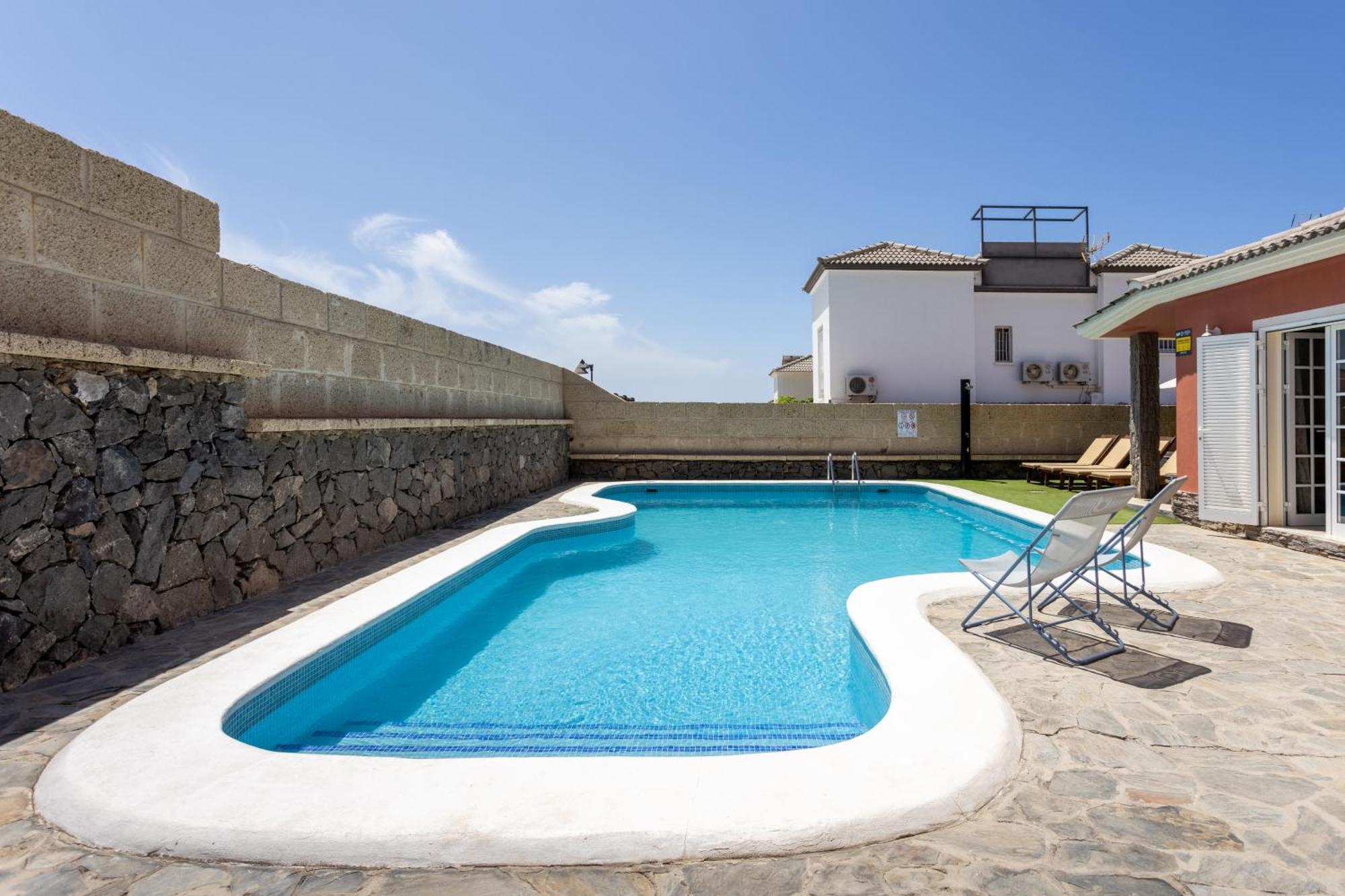 Villa Chloe Costa Adeje Tenerifesummervillas Giant Private Pool 11 Meters Long Eksteriør bilde