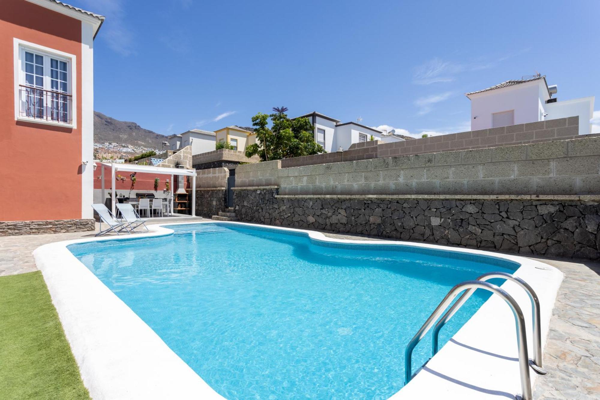 Villa Chloe Costa Adeje Tenerifesummervillas Giant Private Pool 11 Meters Long Eksteriør bilde